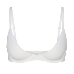 SKIMS Fits Everyone Plunge Bra